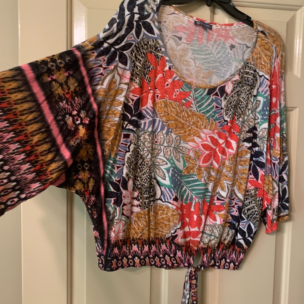 Democracy multicolored top Medium and loose fitting